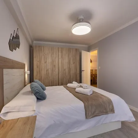 Almeriasuite El Zapillo * El Campillo (Valladolid)