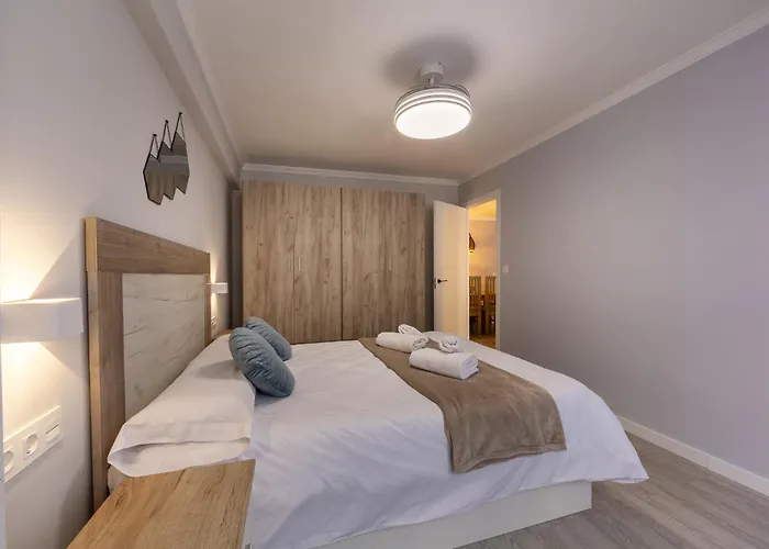 Almeriasuite El Zapillo * El Campillo (Valladolid)